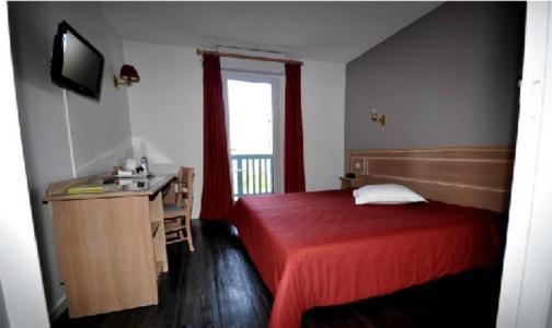 Отель Au Bon Coin Lurbe-Saint-Christau Номер фото